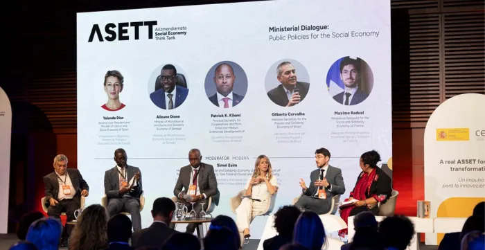 Speakers at the Ministerial Dialogue at the ASETT Forum